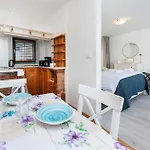 Apartment Stella Marina Sea View Free Parking